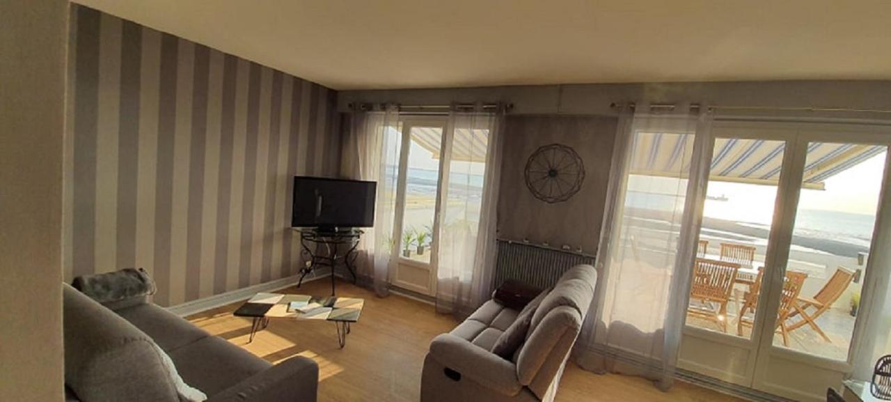 Superbe Appartement Avec Terasse Face A La Mer Boulogne-sur-Mer Buitenkant foto