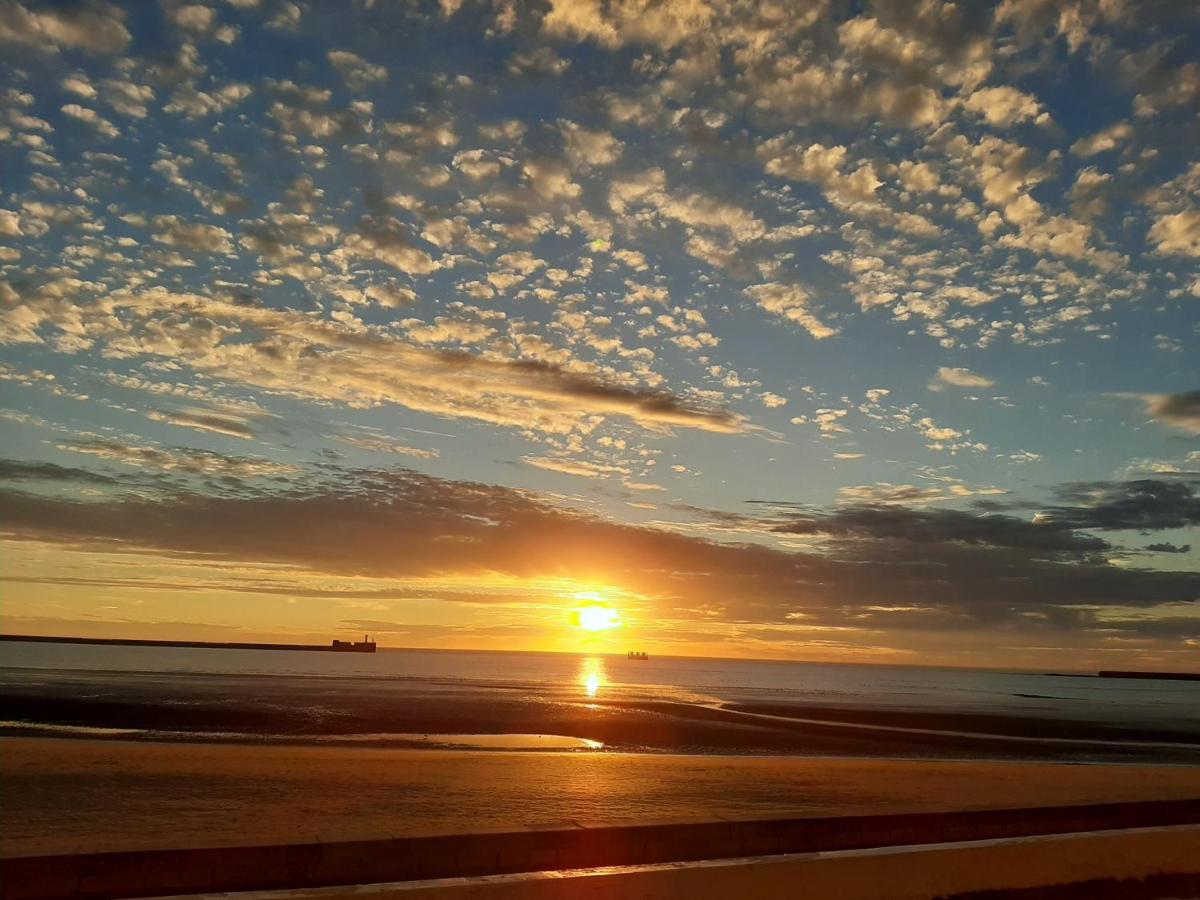 Superbe Appartement Avec Terasse Face A La Mer Boulogne-sur-Mer Buitenkant foto